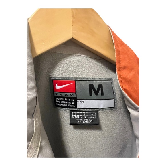 Nike Texas longhorns jacket 2002 medium - Picture 2 of 3